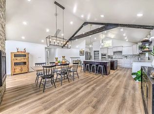 300 Guadalupe St, Ruidoso, NM 88345