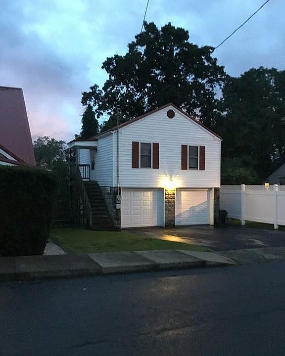 1st image of 134 Westwood Dr