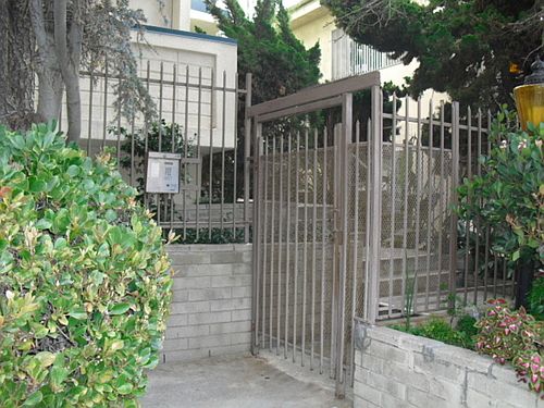 1st image of 1806 S Corinth Ave #9