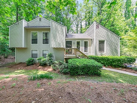 2nd image of 3657 Stoney View Dr