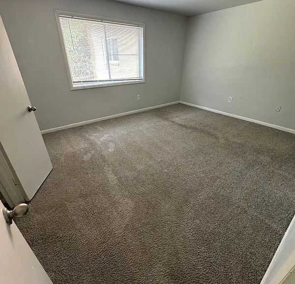 5616 Crenshaw Rd — Photo 7