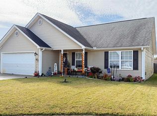 517 Tilgate Ct, Boiling Springs, SC 29316