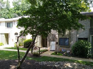1206 Valley Dr, West Chester, PA 19382