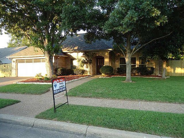 1st image of 3720 Woodmont Ct