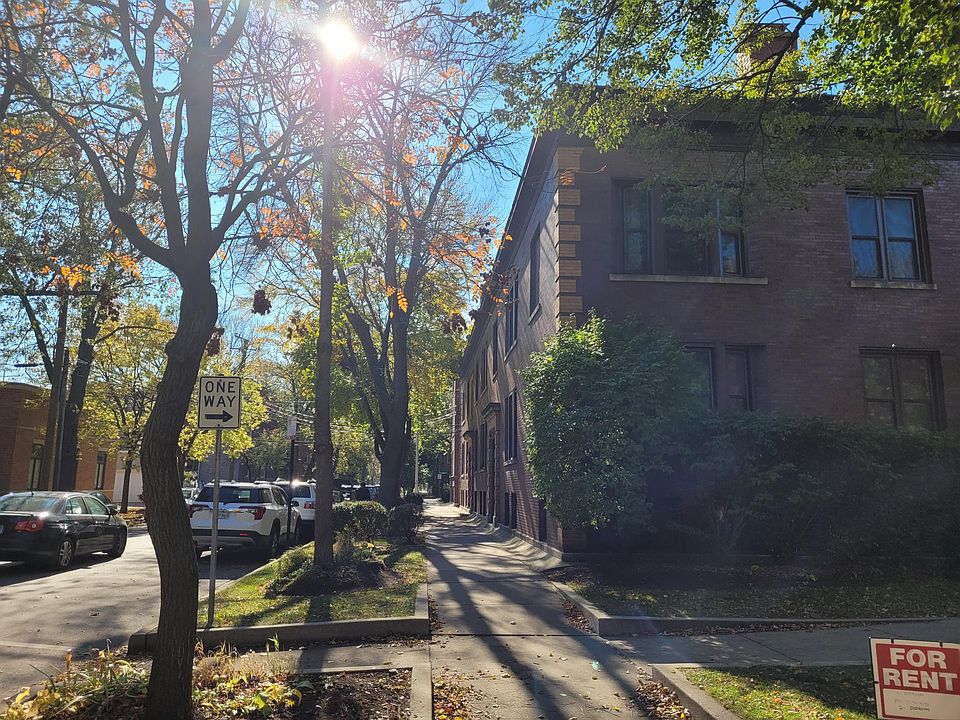 1st image of 3716 N Wolcott Ave
