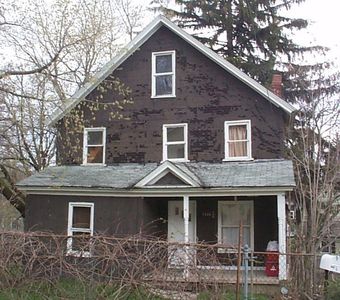 1330 1/2 New St, Franklin, PA, 16323