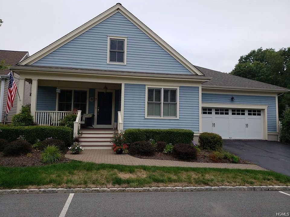 1st image of 7 White Oak St