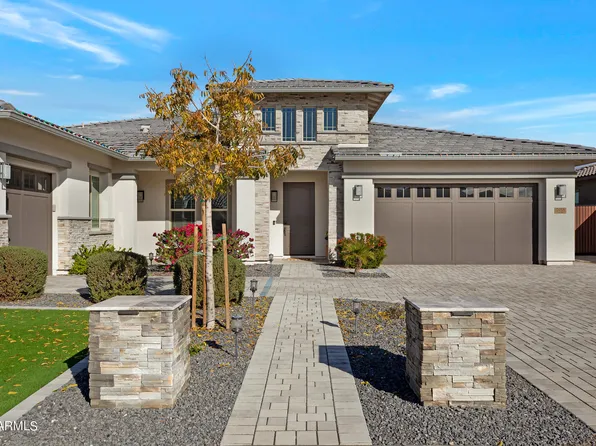 2058 E BLACKHAWK Court, Gilbert, AZ 85298
