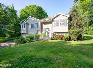 161 Shaker Rd, Albany, NY 12211