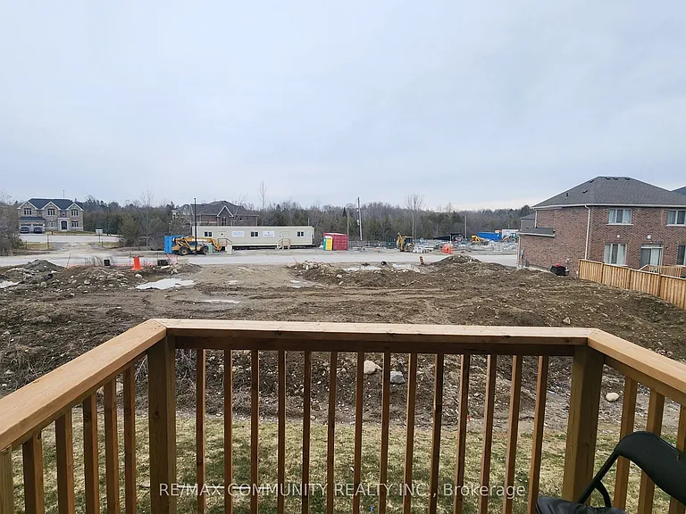 58 Catering Rd #MAIN — Photo 26