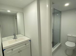 1506 Mendelson Hts #BASEMENT, Milton, ON L9E1H3