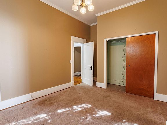 4th image of 228 Magnolia St