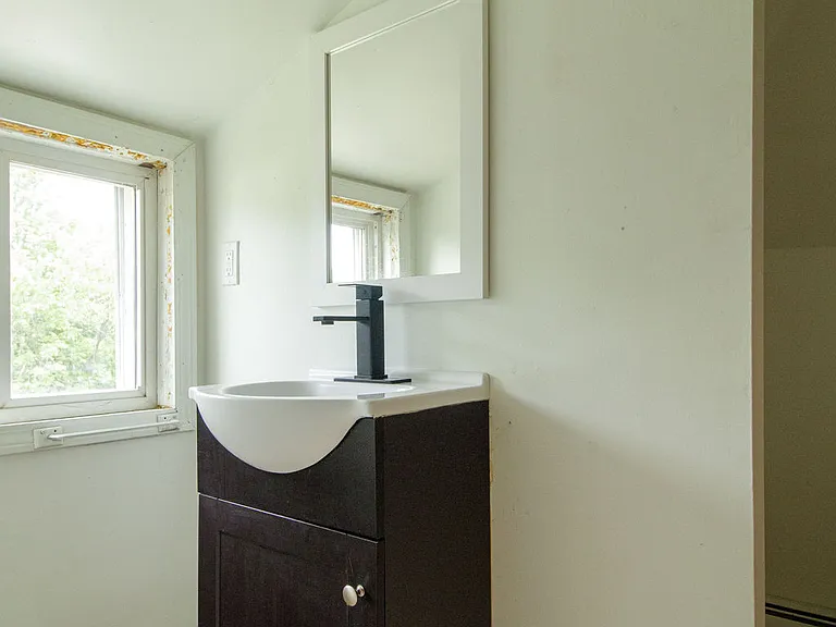 36 High St — Photo 10