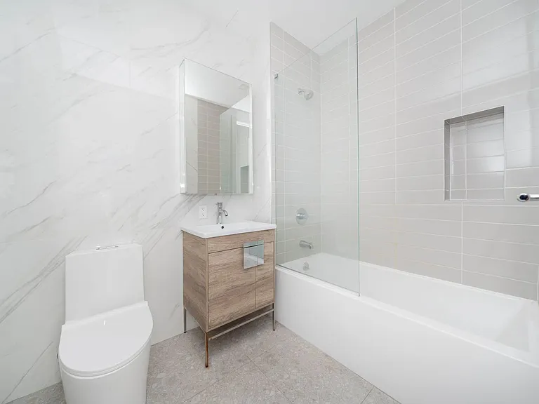 82 4th Ave #8C — Photo 11