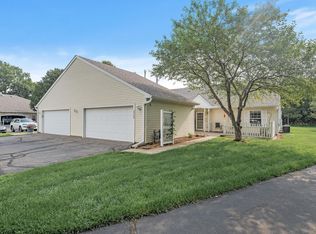 6922 Inverness Trail #39, Inver Grove Heights, MN 55077