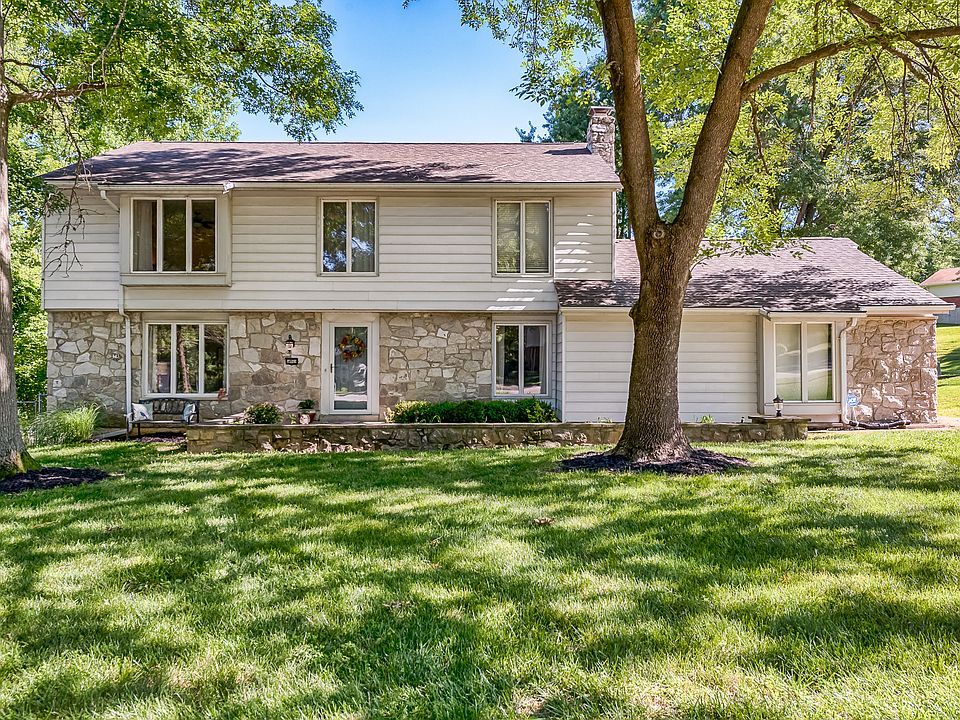 1st image of 5 Sweetwood Ct