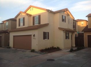 2341 La Villa Way, Redding, CA 96003