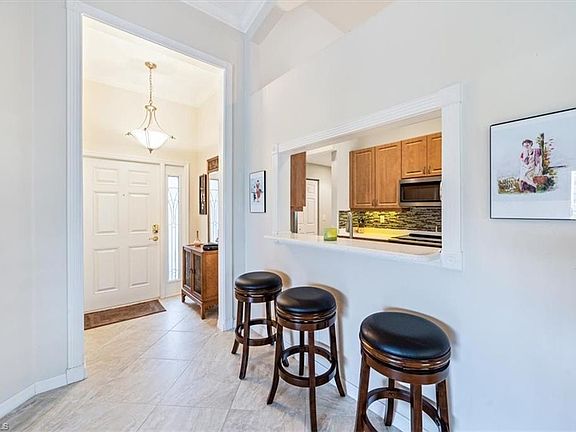 4th image of 8845 Cascades Isle BLVD