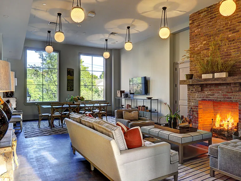 15 Church St #Penthouse 402 — Photo 35