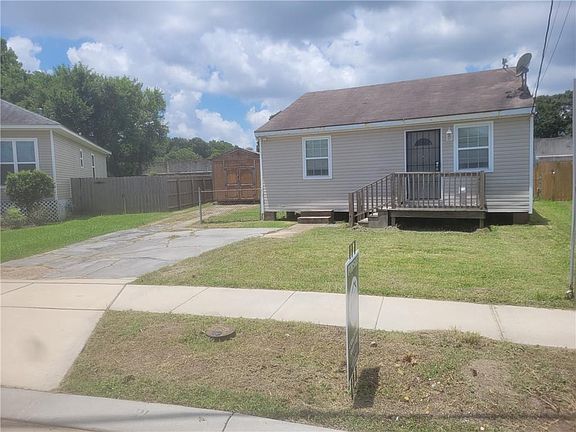 3rd image of 514 Warrington Dr