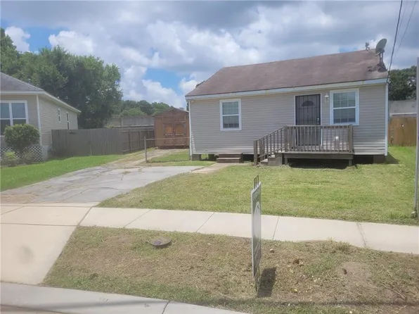 514 Warrington Dr, New Orleans, LA 70122