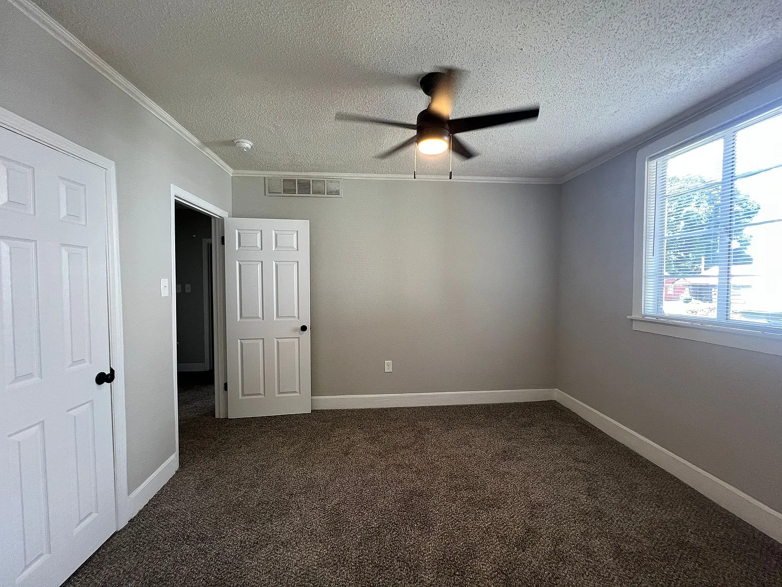 1998 N Dianne Cir — Photo 3