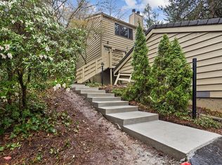 334 Cervantes Cir, Lake Oswego, OR 97035