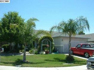 1182 Fetzer Ln, Oakley, CA 94561