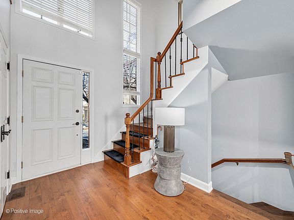 2nd image of 412 Ashbury Dr