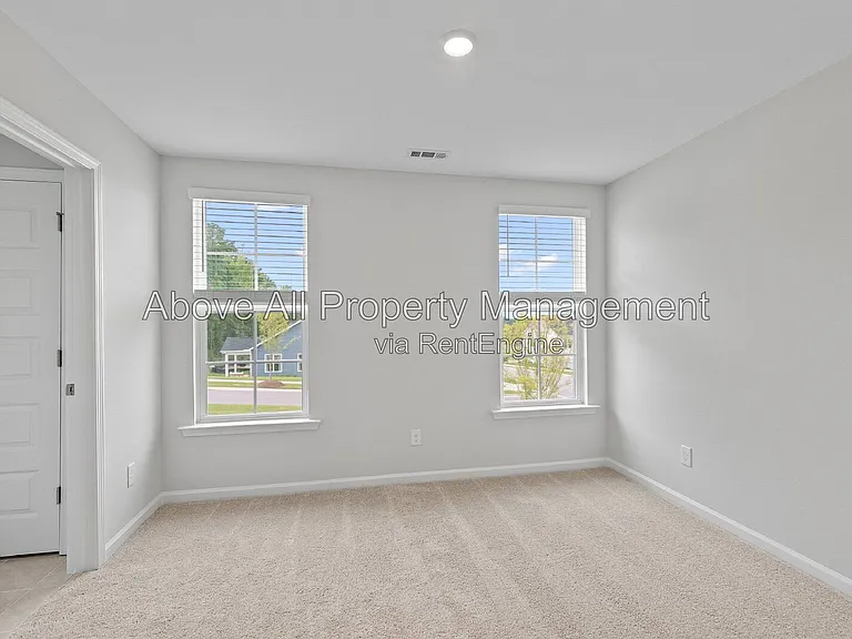 204 White Oak Garden Way — Photo 37