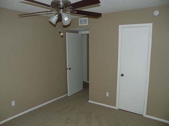 2nd image of 518 Alva Dr