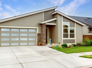 4344 SW 36th St, Redmond, OR 97756