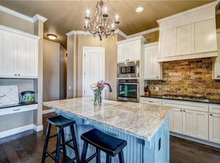 15709 Kestral Park Ct, Edmond, OK 73013