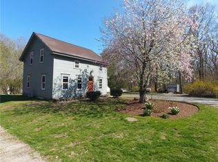 98 Bates School House Rd, Exeter, RI 02822