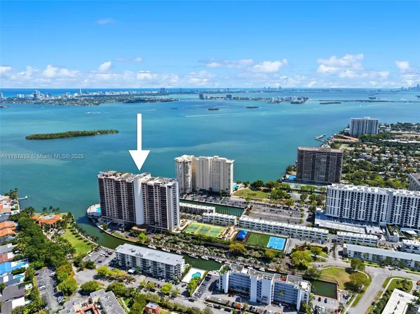 1800 NE 114th St APT 1704, Miami, FL 33181
