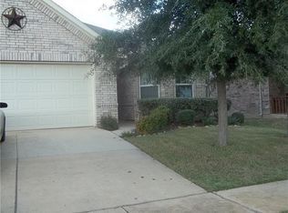 1244 Cottonwood Dr, Crowley, TX 76036