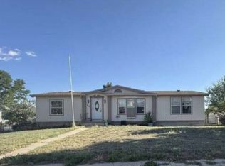 114 6th St, Hugo, CO 80821