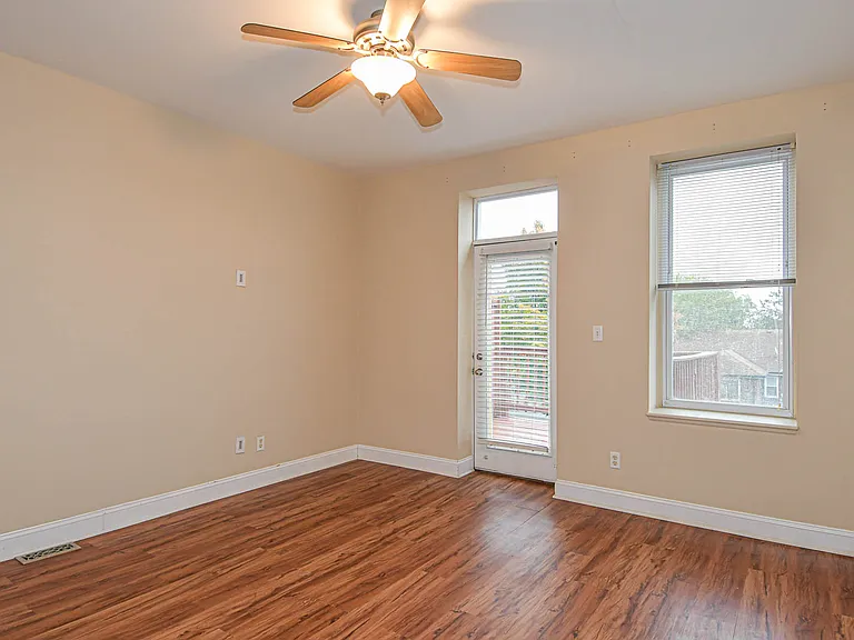 2602 Minnesota Ave — Photo 15