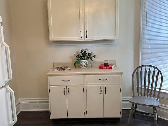 Kitchen coffee bar