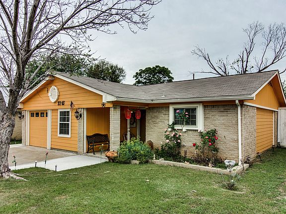 2nd image of 2245 Chandelle Dr