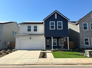 862 S Atlantica Dr #212, Madera, CA 93636