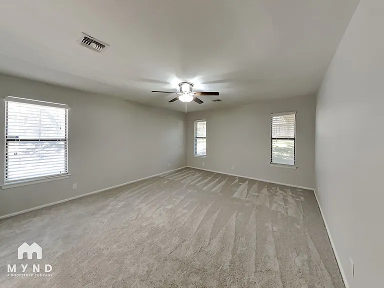 15710 Fern Ridge St — Photo 7
