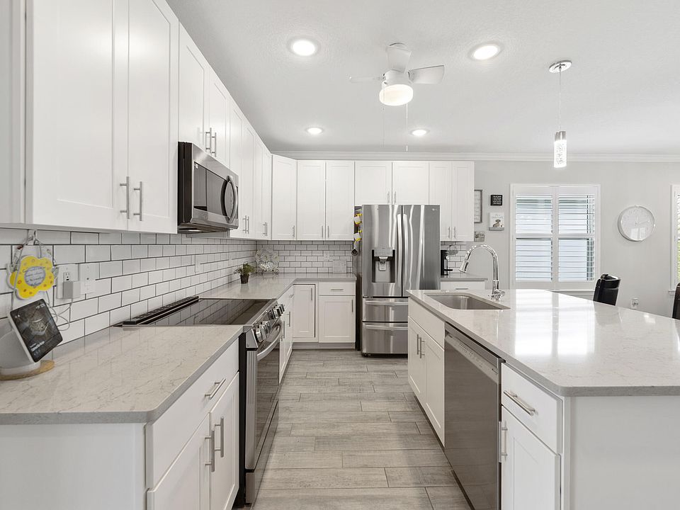 1st image of 10788 SW Vasari Way