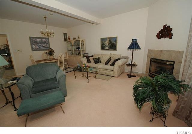 1st image of 35 Leif Blvd