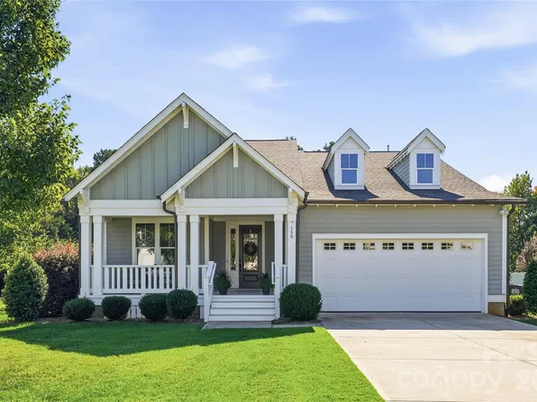 150 Slocumb Ln, Mooresville, NC 28117