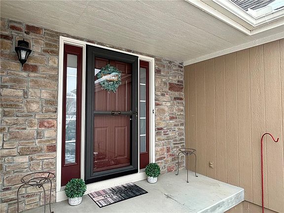 3rd image of 1710 Rockwater Ln
