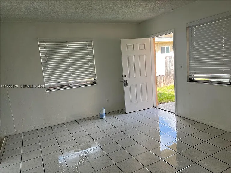 6328 Pierce St #0 — Photo 3