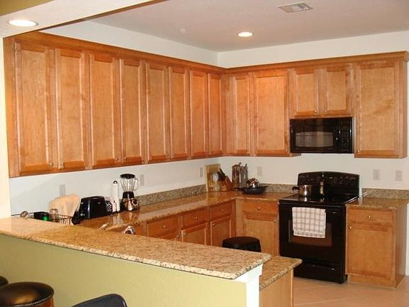 5th image of 510 Pacific Grove Dr Unit 5