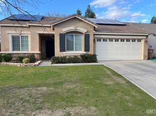 9316 Sumatra Ave, Bakersfield, CA 93311