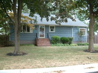 76 Wyndmere Rd, Piscataway, NJ 08854